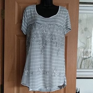 Maurices size large top